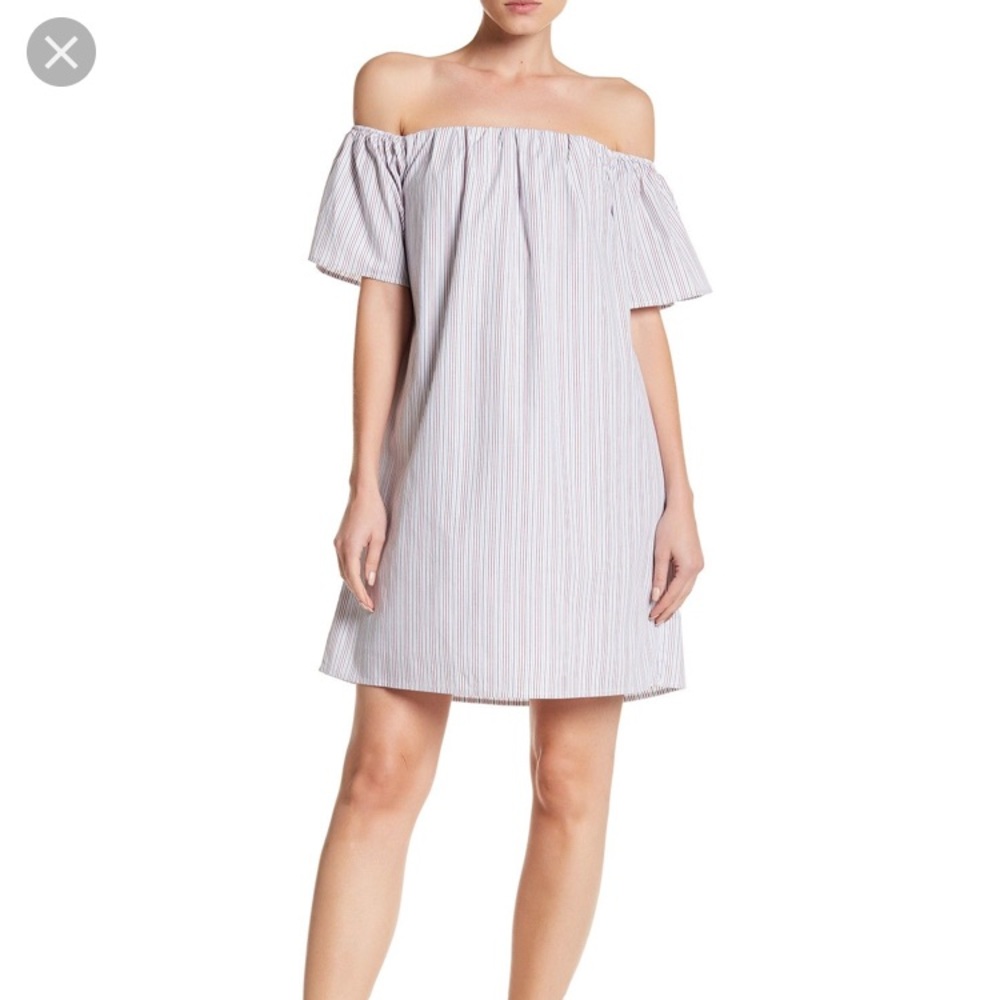 10/$25 Bobeau// off the shoulder striped dress, size M